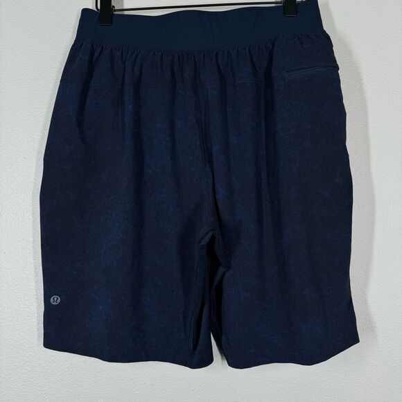 Lululemon T.H.E. Linerless Shorts 9" Navy Blue Medium - Picture 4 of 7